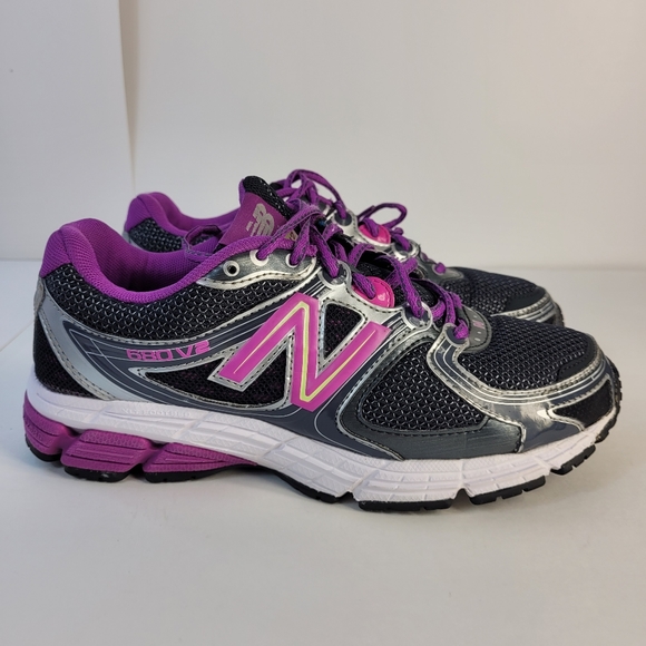 New Balance Women Shoes Size 8 